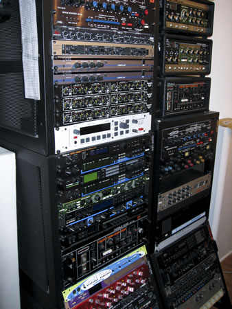 Soundism music producers studio equipment